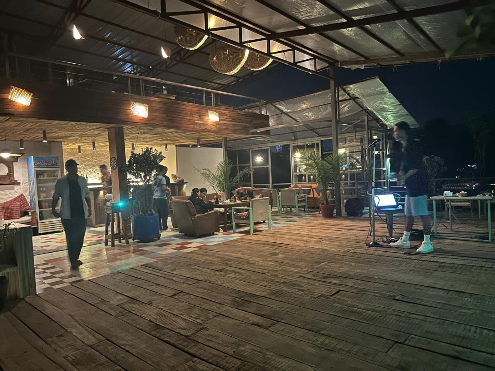 Hostel Nepal Pvt Ltd Pokhara Exterior photo